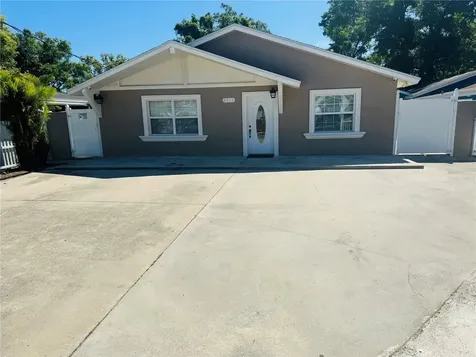 6913 N Hale Avenue Tampa FL 33614