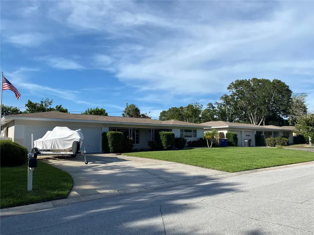 2012 Kenmoore Drive Clearwater FL 33764