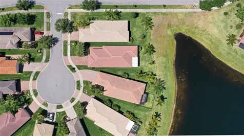 5104 Indian Shores Place Wimauma FL 33598