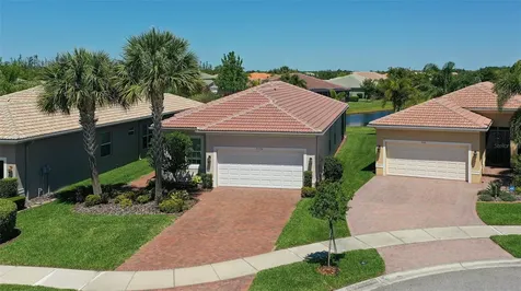 5104 Indian Shores Place Wimauma FL 33598