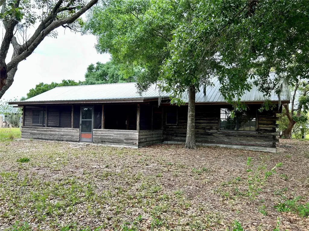 2711 Spring Lake Road Lake Wales FL 33898