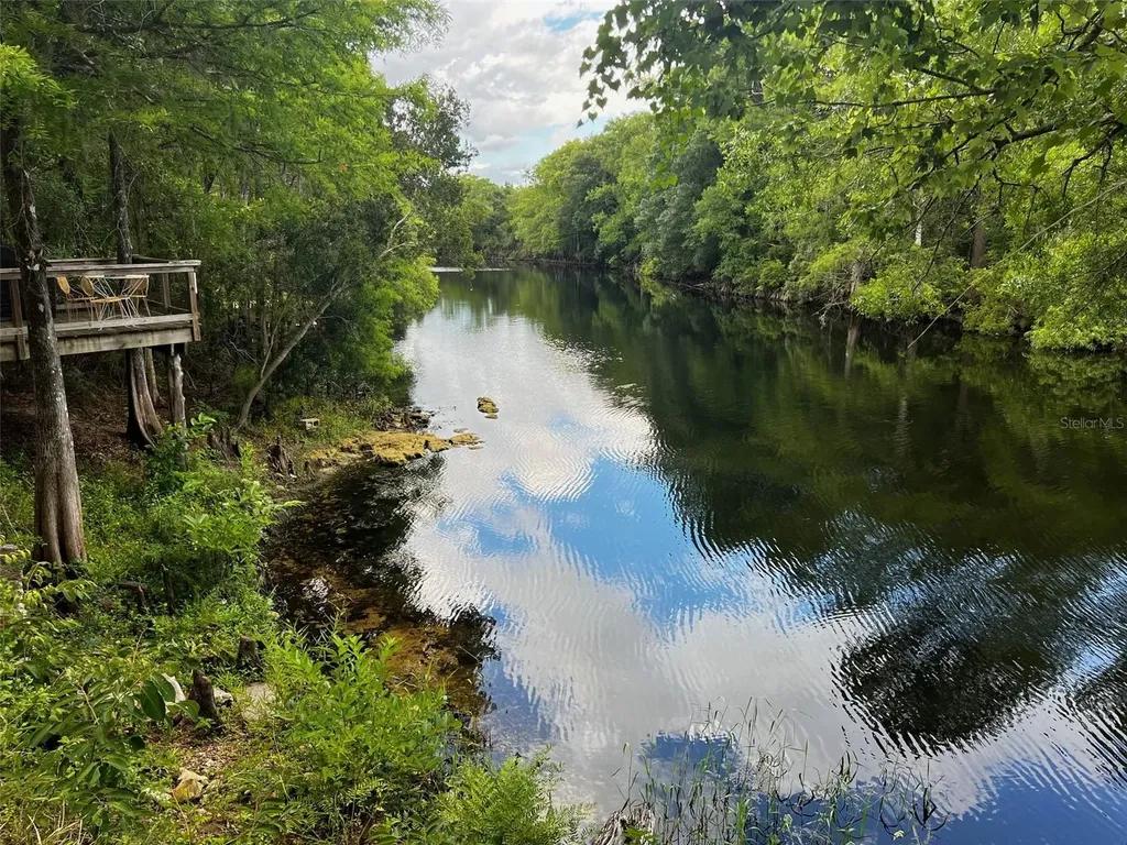9579 N Auburn Point Dunnellon FL 34434