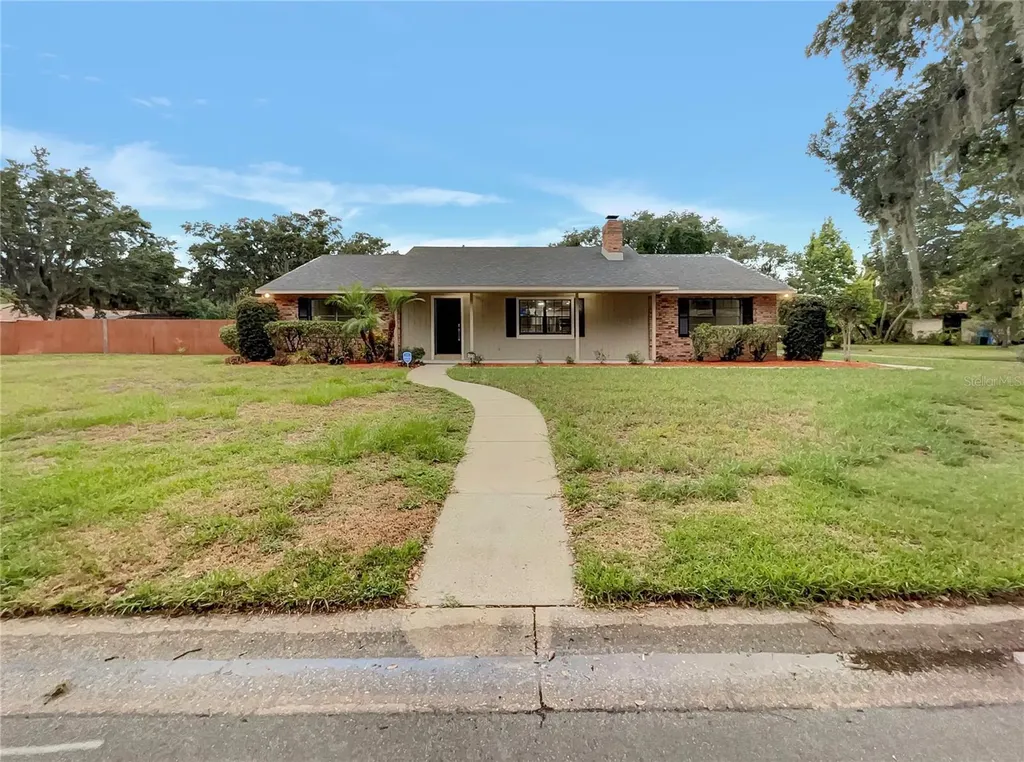 1778 King Edward Drive Kissimmee FL 34744