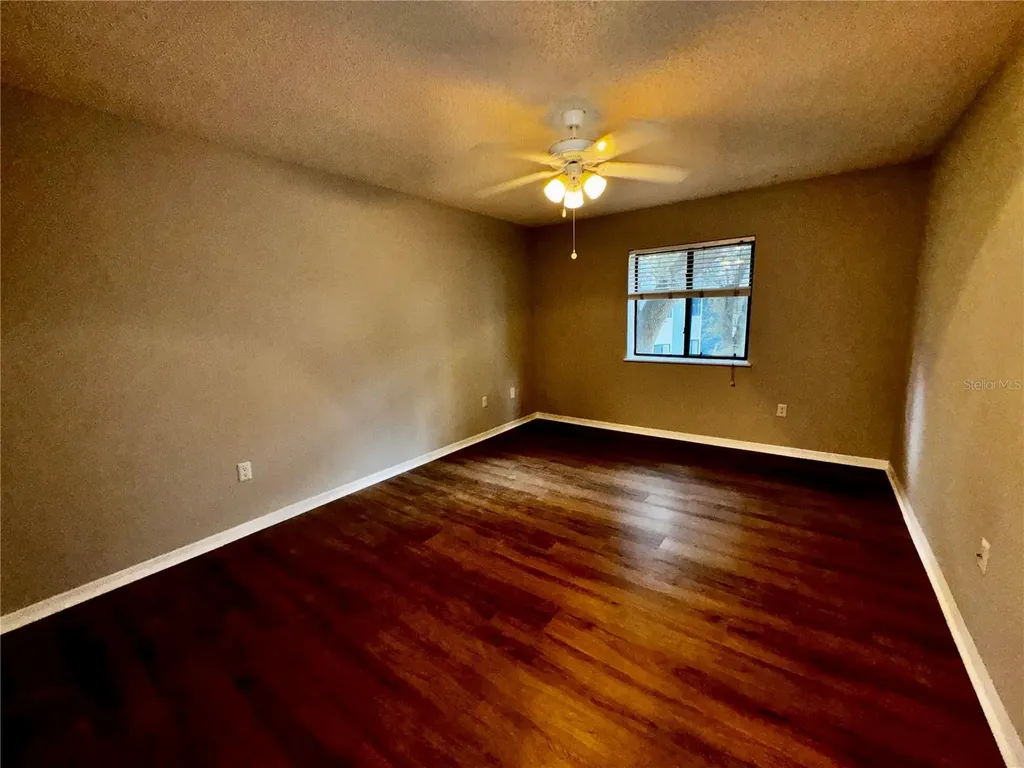 180 Waterfall Way Altamonte Springs FL 32714