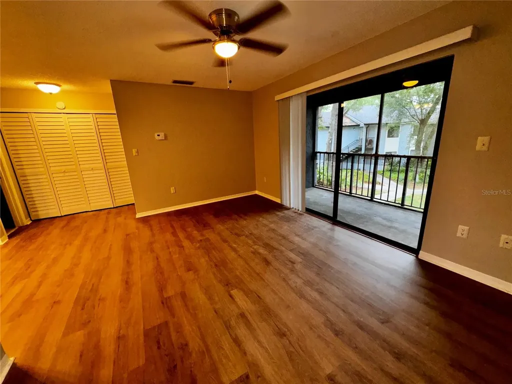 180 Waterfall Way Altamonte Springs FL 32714