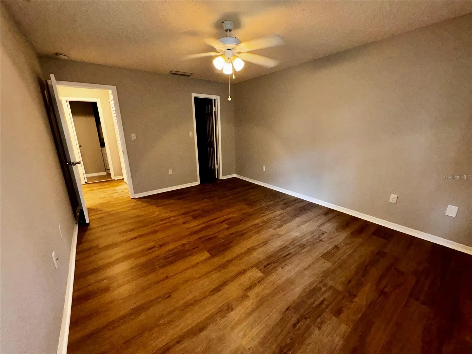 180 Waterfall Way Altamonte Springs FL 32714