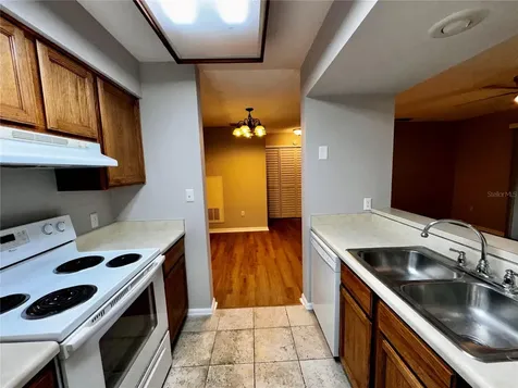 180 Waterfall Way Altamonte Springs FL 32714