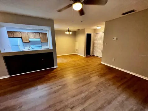 180 Waterfall Way Altamonte Springs FL 32714