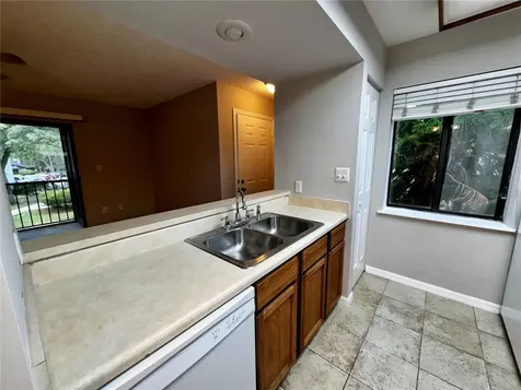 180 Waterfall Way Altamonte Springs FL 32714