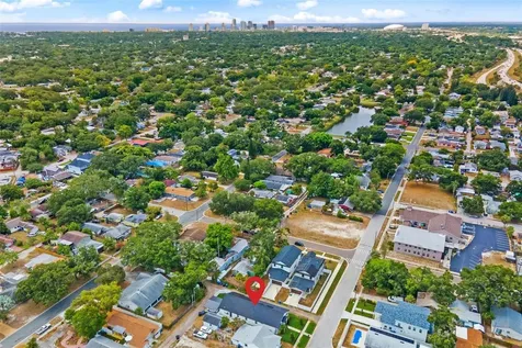 4417 21st Street N St Petersburg FL 33714