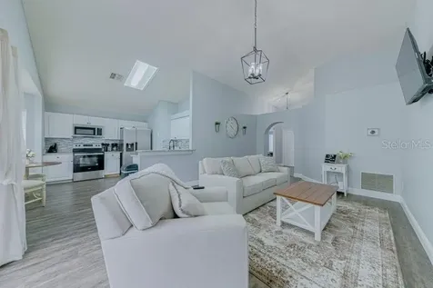 8665 Wellington Loop Kissimmee FL 34747