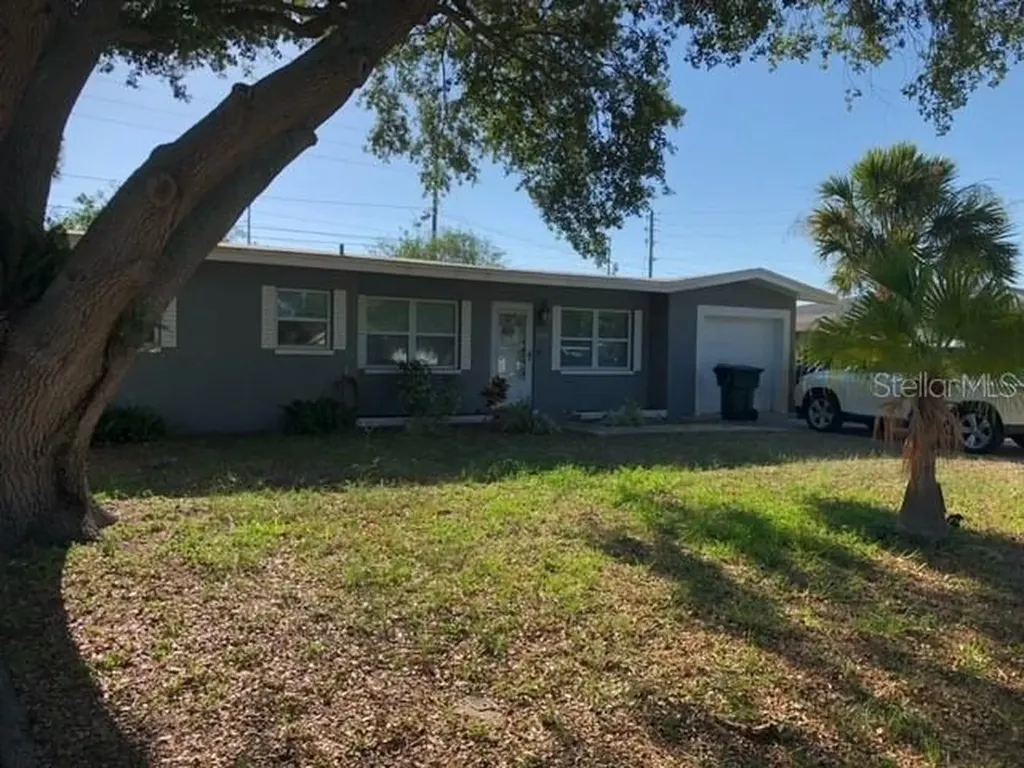 1509 Regina Drive W Largo FL 33770