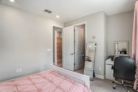 4844 Isola Court Wesley Chapel FL 33543
