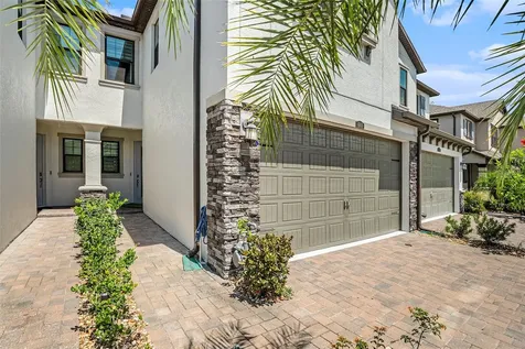 4844 Isola Court Wesley Chapel FL 33543