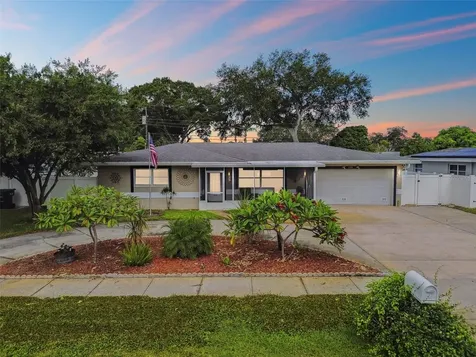 954 20th Street SW Largo FL 33770