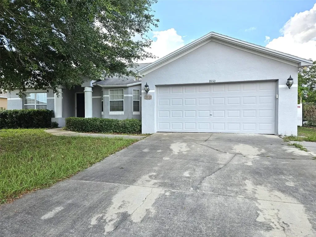 8010 Oak Run Circle Lakeland FL 33809