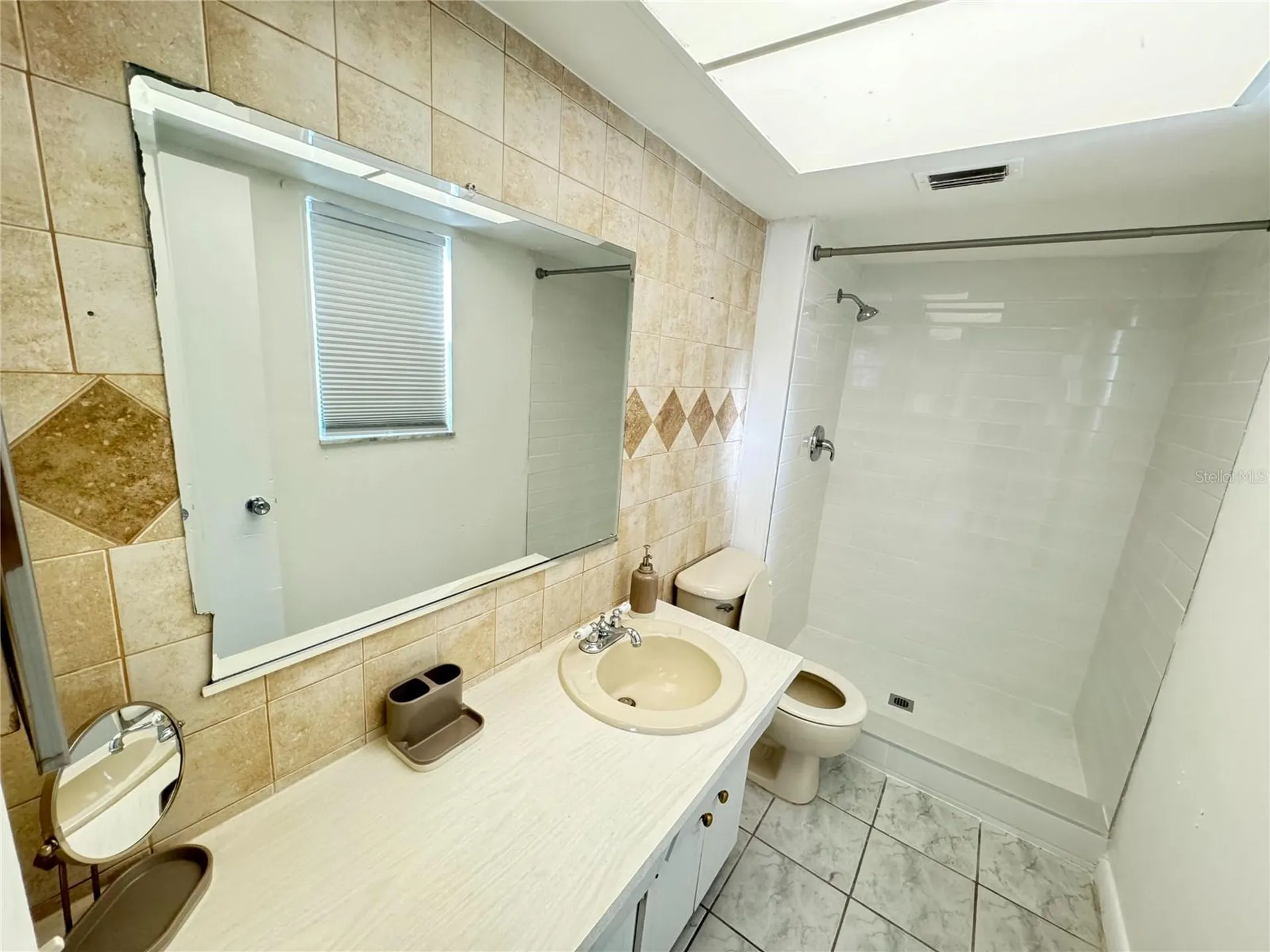 1433 S Belcher Road Clearwater FL 33764