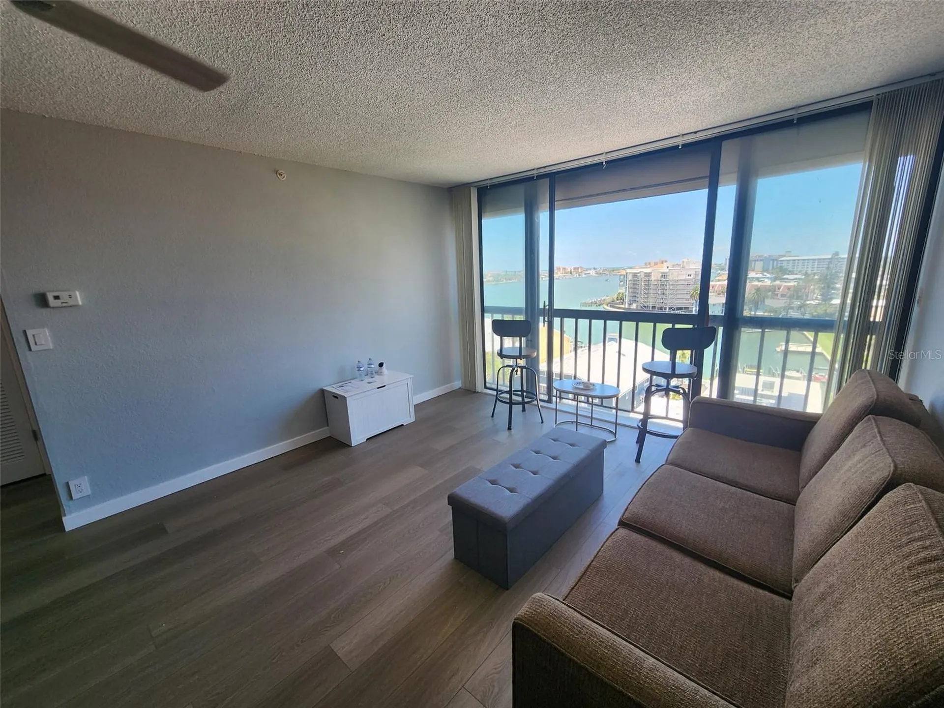 255 Dolphin Point Clearwater FL 33767