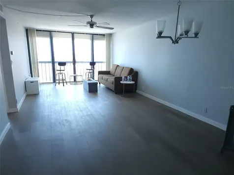 255 Dolphin Point Clearwater FL 33767