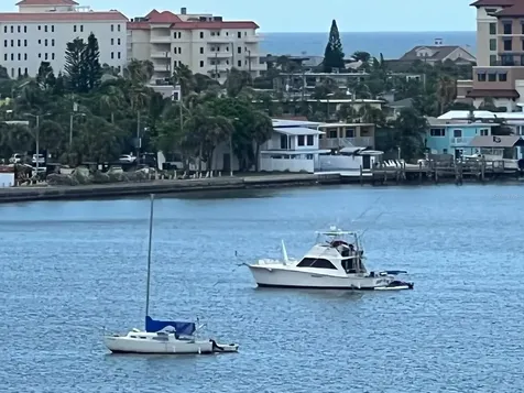 255 Dolphin Point Clearwater FL 33767