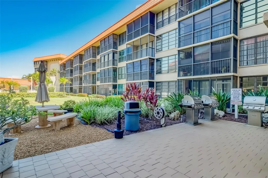 17580 Gulf Boulevard Redington Shores FL 33708