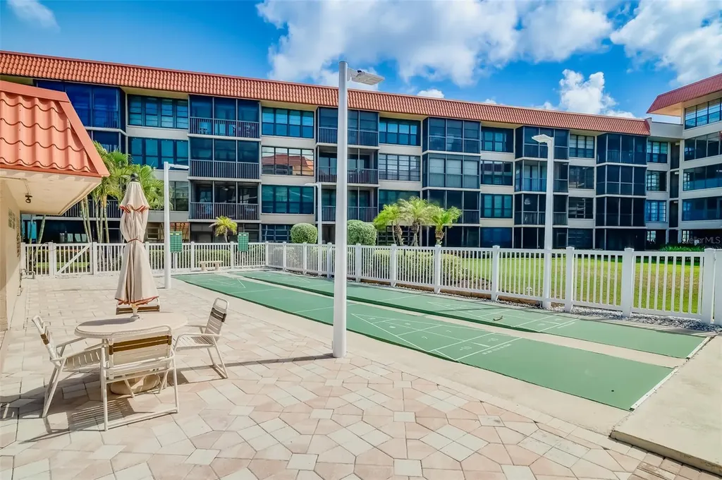 17580 Gulf Boulevard Redington Shores FL 33708