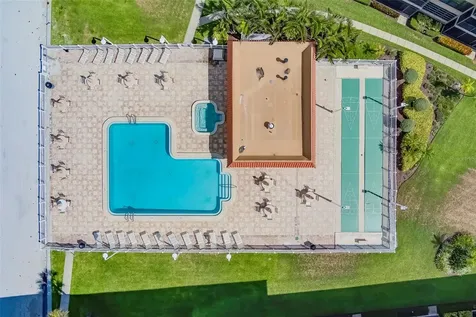 17580 Gulf Boulevard Redington Shores FL 33708