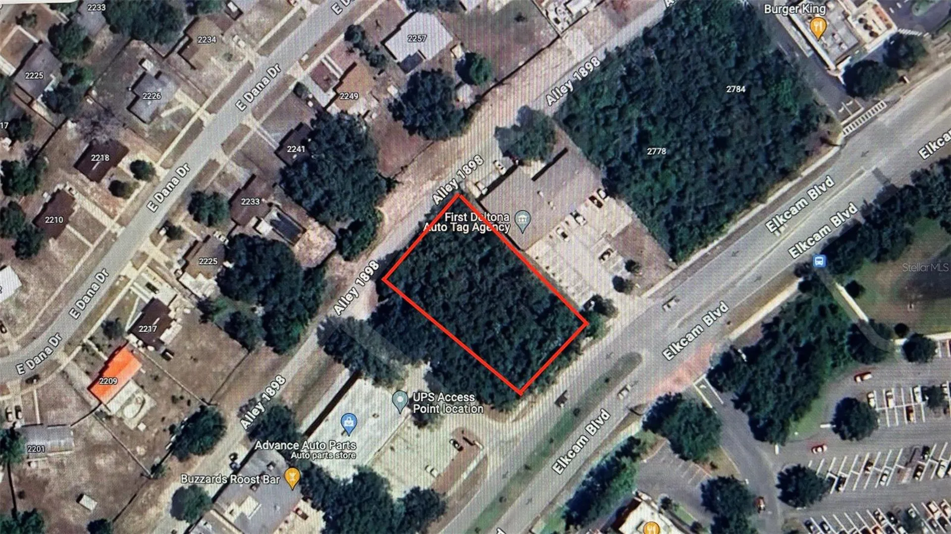 2766 Elkcam Boulevard Deltona FL 32738