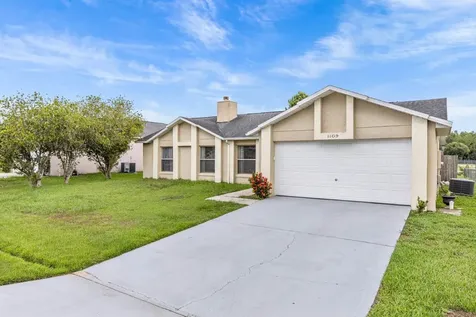 1109 Doncaster Court Kissimmee FL 34758
