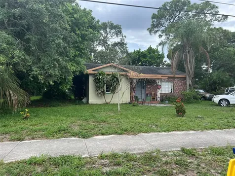 2701 Citrus Avenue Fort Pierce FL 34947