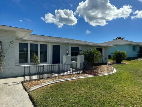 45 Oakland Hills Court Rotonda West FL 33947