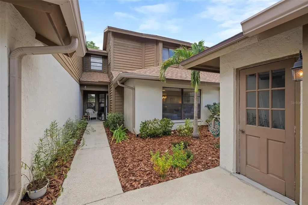 2018 Philippe Court Safety Harbor FL 34695