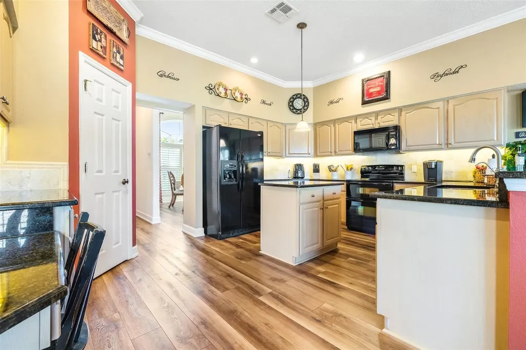 7042 Montreal Drive Lakeland FL 33810