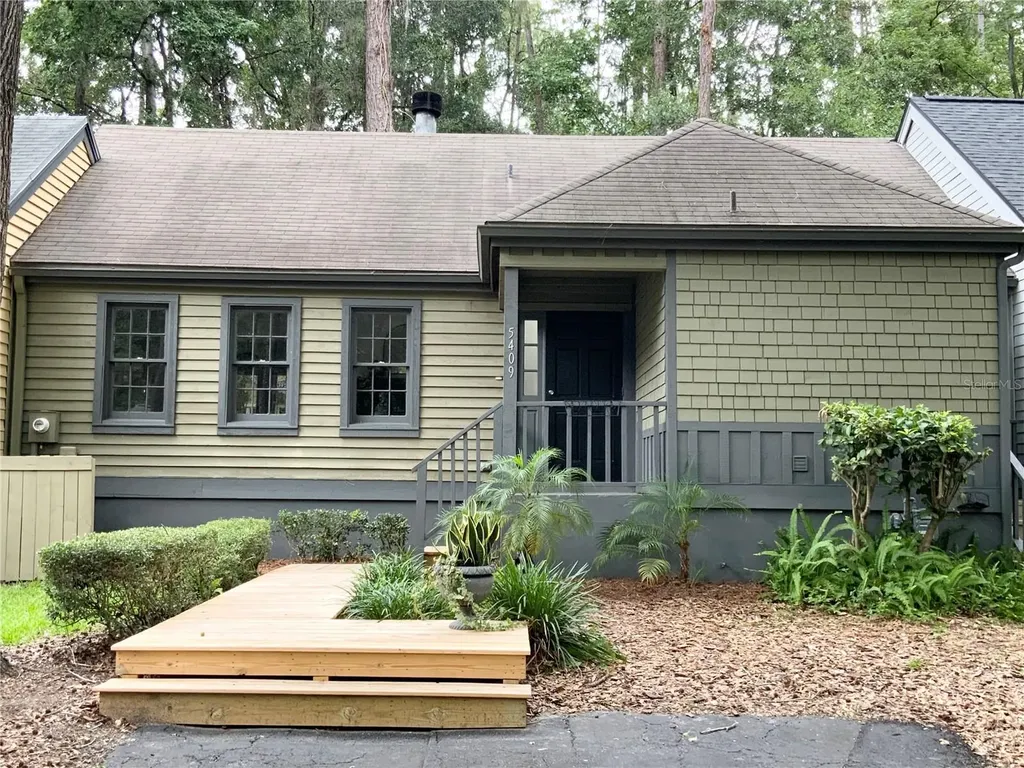 5409 SW 88th Court Gainesville FL 32608
