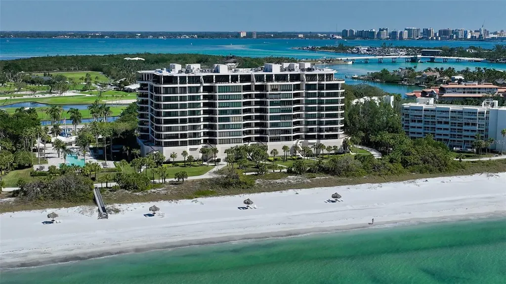 415 L Ambiance Drive Longboat Key FL 34228