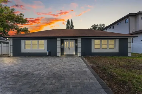 516 E Davis Boulevard Tampa FL 33606
