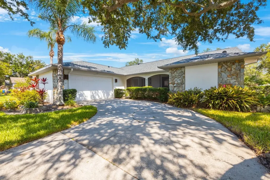 804 Marco Drive NE St Petersburg FL 33702