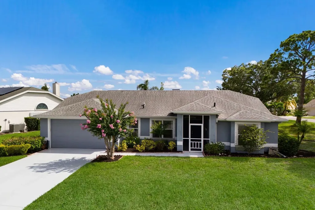 6159 Candlewood Way Sarasota FL 34243