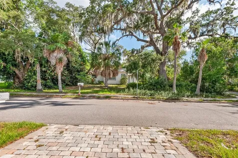 601 5th Street S Safety Harbor FL 34695