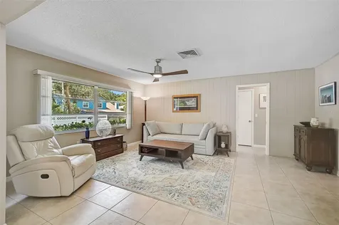 4584 Glebe Farm Road Sarasota FL 34235