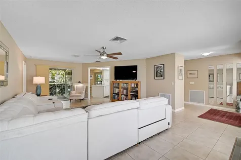 4584 Glebe Farm Road Sarasota FL 34235