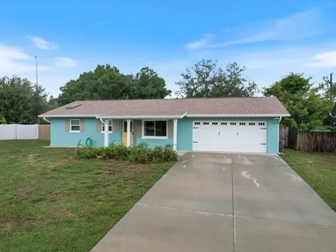 3614 27th Street Court E Bradenton FL 34208
