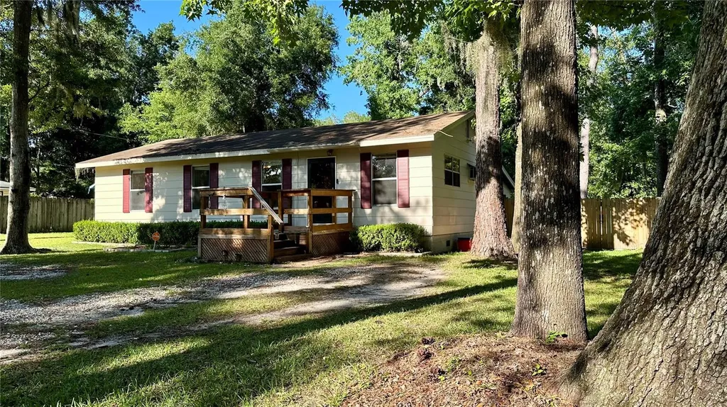 2111 SE 44th Terrace Gainesville FL 32641