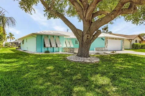 1131 SE 34th Terrace Cape Coral FL 33904