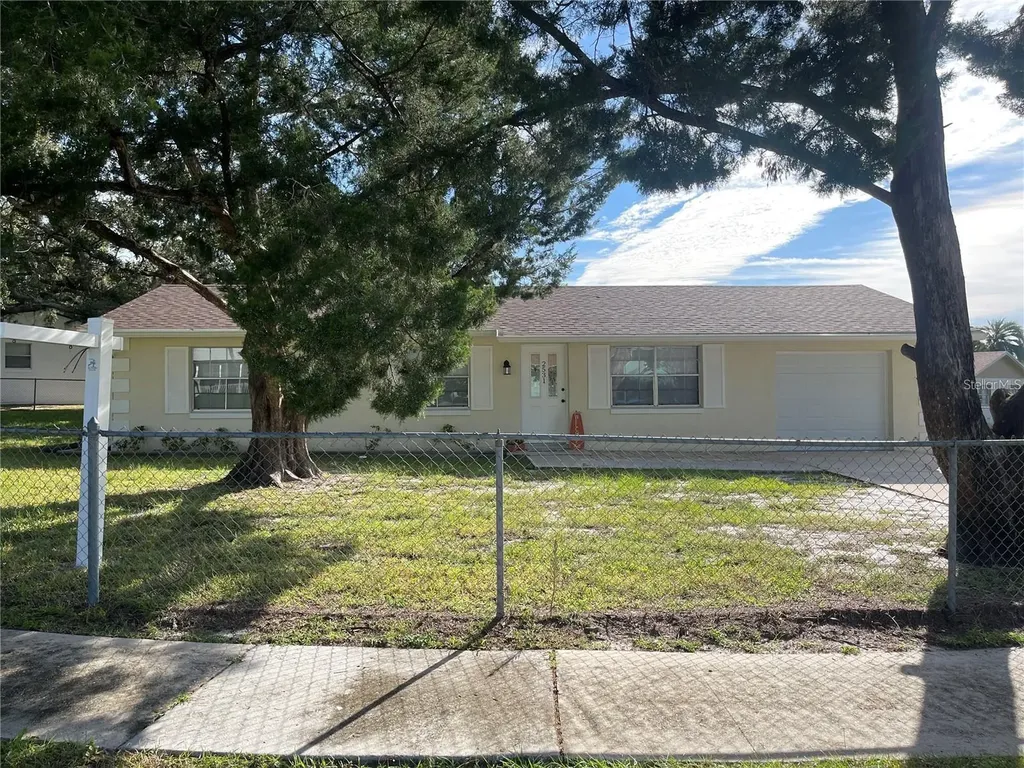 2531 Lawler Lane Deltona FL 32738