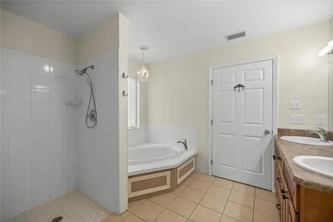 824 SW 2nd Street Trenton FL 32693