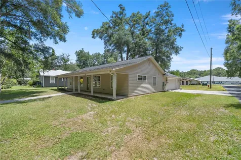 824 SW 2nd Street Trenton FL 32693