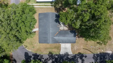 824 SW 2nd Street Trenton FL 32693