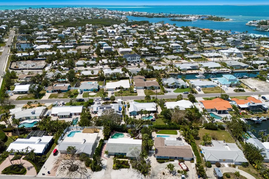 506 69th Street Holmes Beach FL 34217