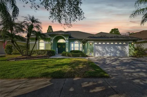 9911 Woodbay Drive Tampa FL 33626